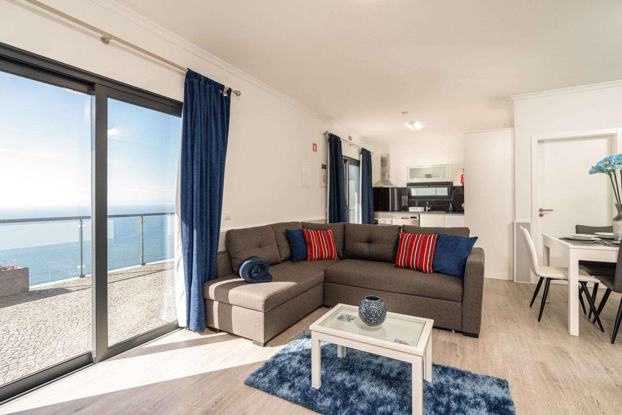 Ourmadeira - Sunset Cliff Villas, Contemporary Faja da Ovelha Room photo